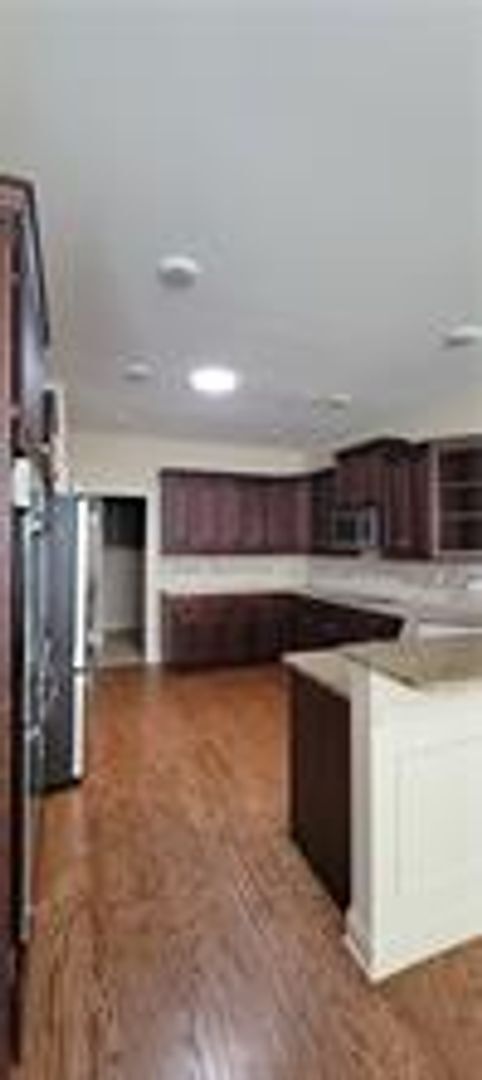 Building Photo - Luxury Living in South Forsyth