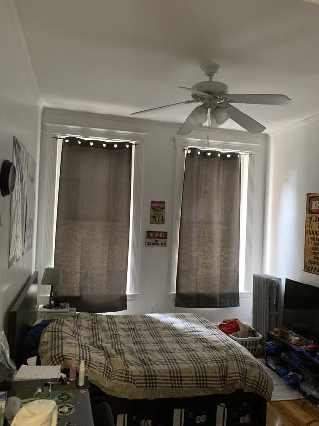 Building Photo - 26 Hemenway St