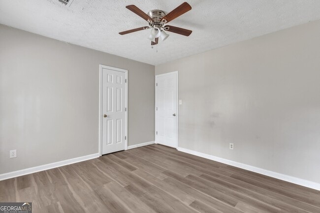Building Photo - 116 Crofts Corner