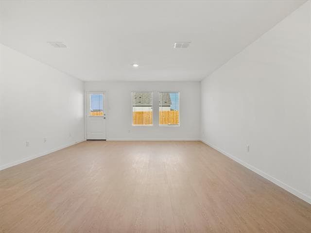 Building Photo - 3016 Tooley Dr