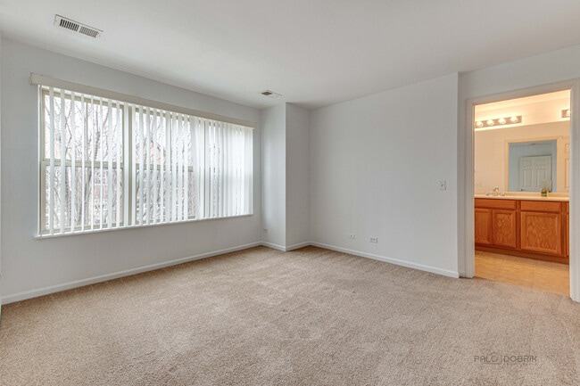 Building Photo - 726 Keystone Ln