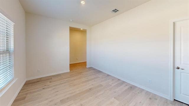 Building Photo - 1526 Forever Wy
