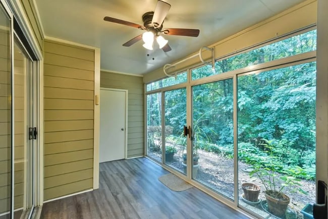 Building Photo - 47 Doranne Ct