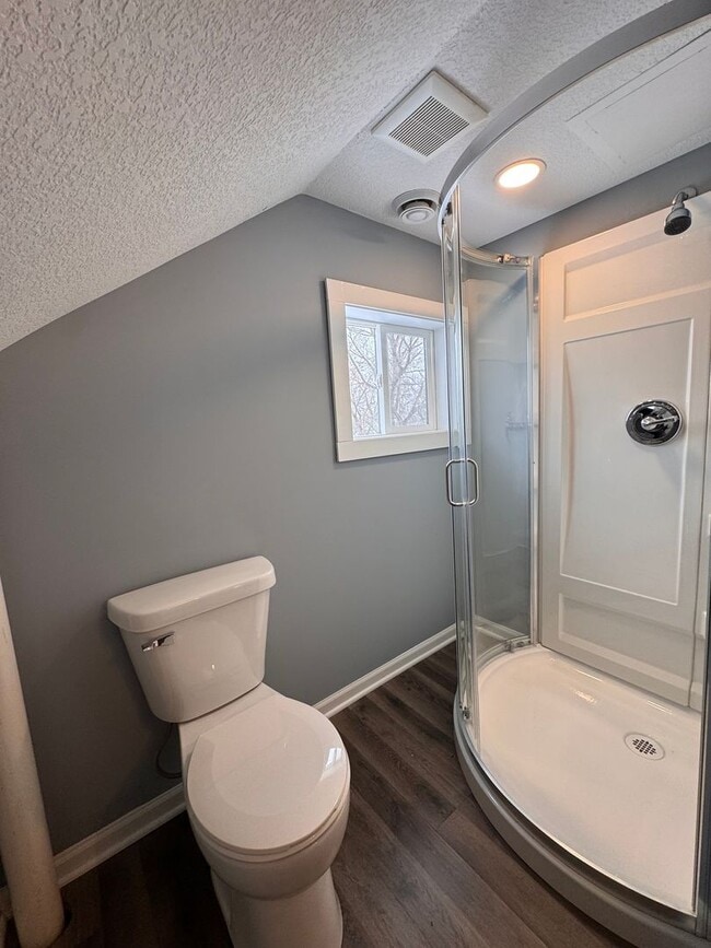 Building Photo - AVAILABLE NOW! Large 3 Bedroom, 2 Bathroom, with Extra Rooms and Two Car Garage in Anoka