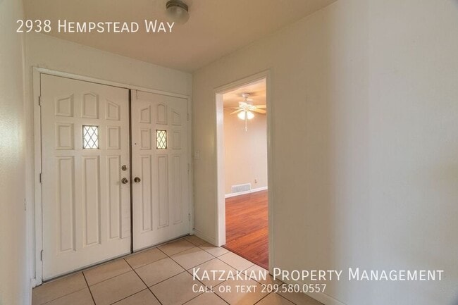 Building Photo - 2938 Hempstead Way