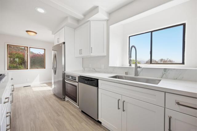 Building Photo - 13705 Abell Dr