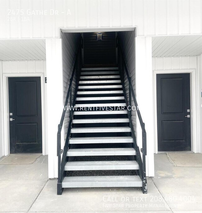 Building Photo - 2475 N Gathe Rd