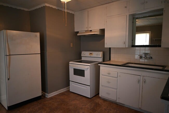 Building Photo - 3402 Grant St