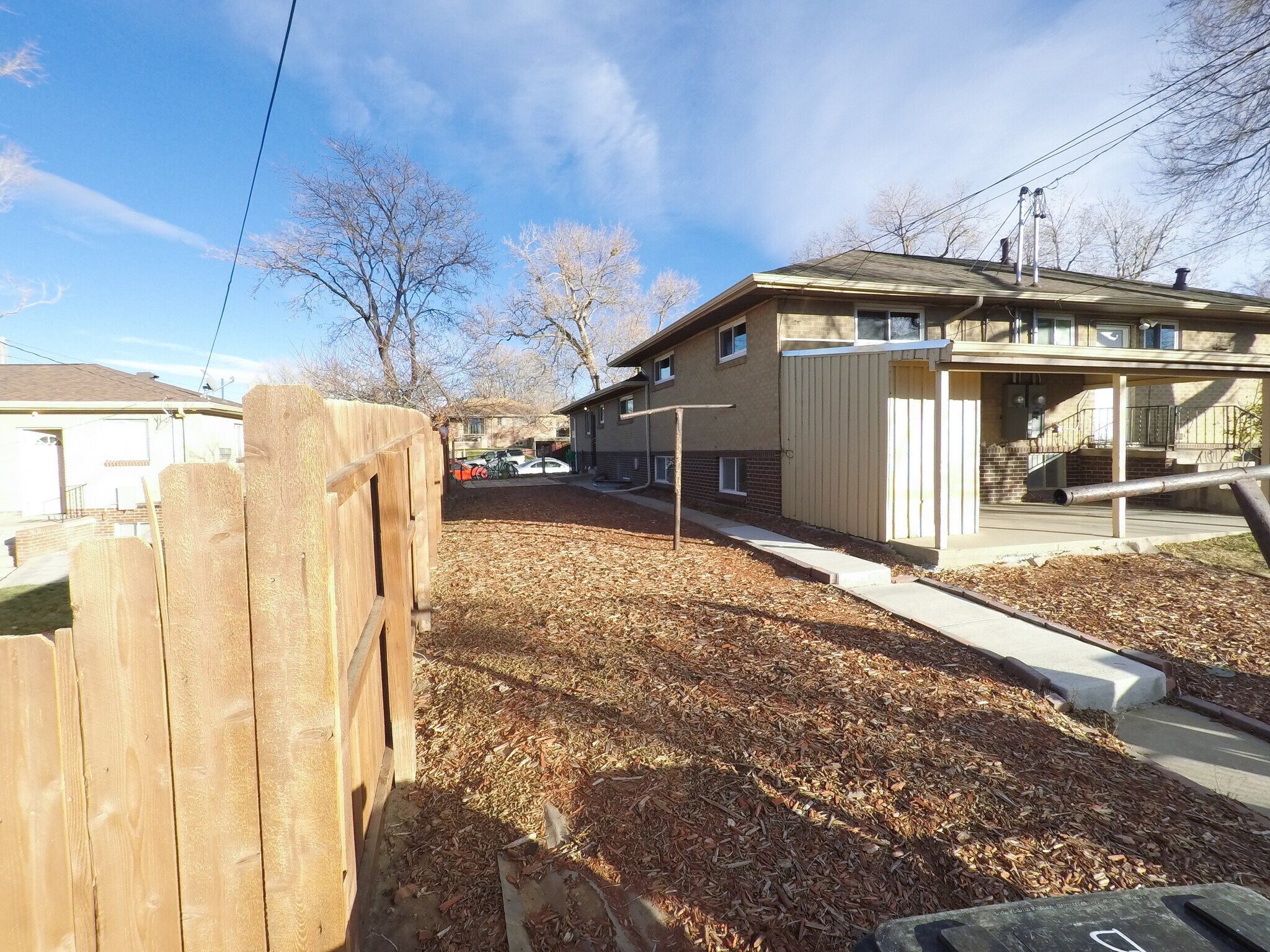 Building Photo - 3685 Ivanhoe St