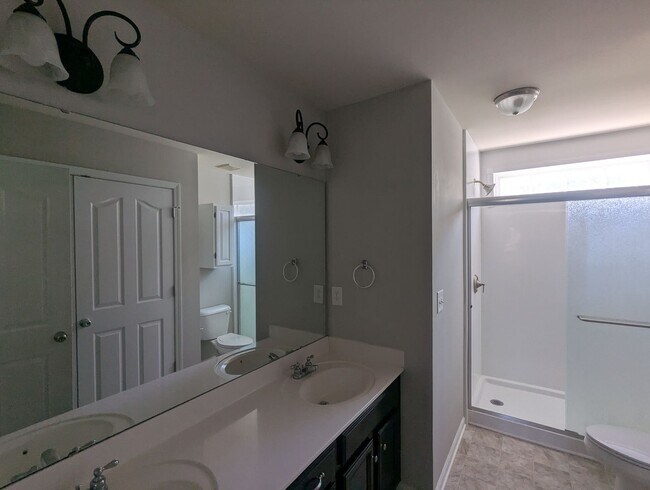 Building Photo - Harrisburg with Large Fenced-In Yard, Small Private Pool/Spa and Putting Green