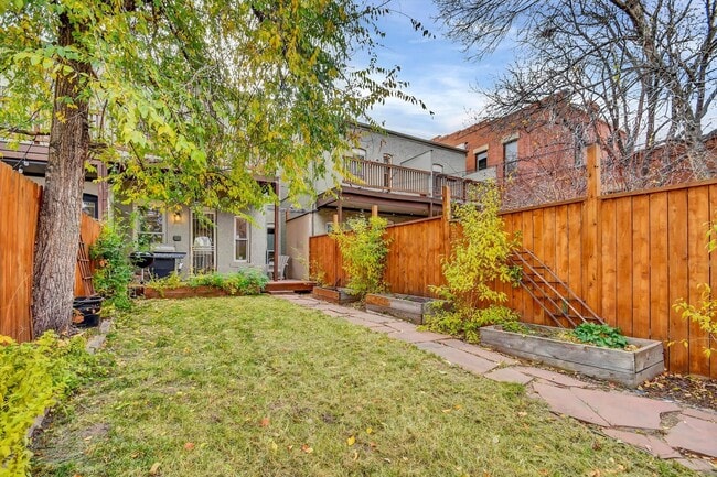 Building Photo - 2757 Champa St