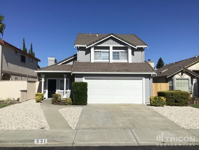 Building Photo - 531 Robin Dr