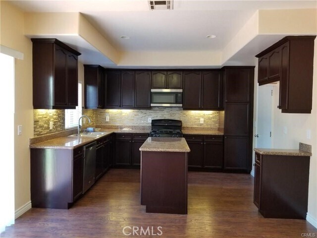 Building Photo - 15892 Ocean