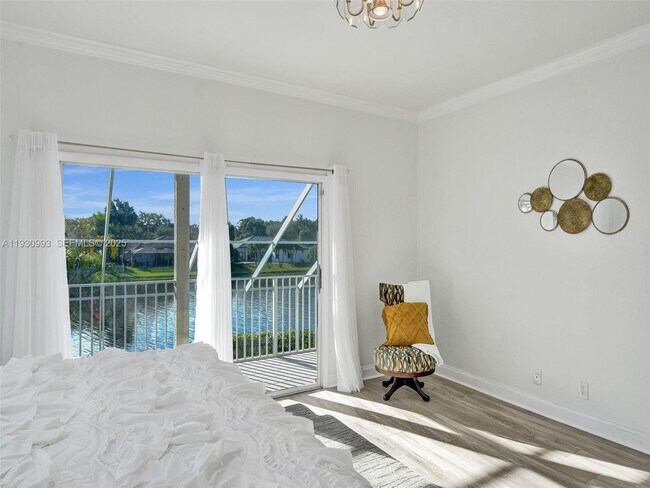 Building Photo - 4310 NW 63rd Ave