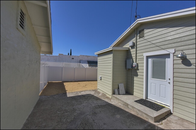 Building Photo - 4326 Manchester Ave