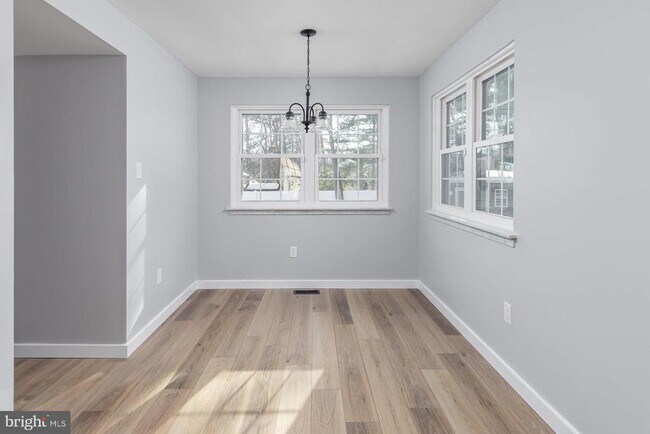 Building Photo - 44 Cranford Rd