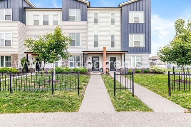 Building Photo - 2936 W New York St