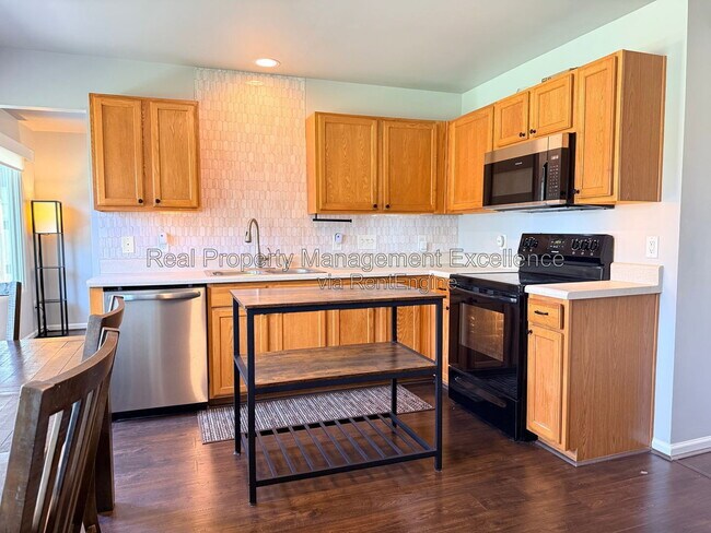 Building Photo - 3446 Ferdilah Ln