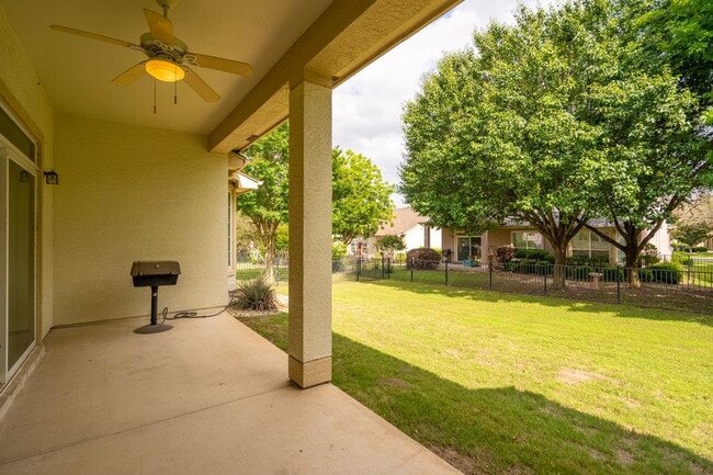 Building Photo - 110 Guadalupe Trail