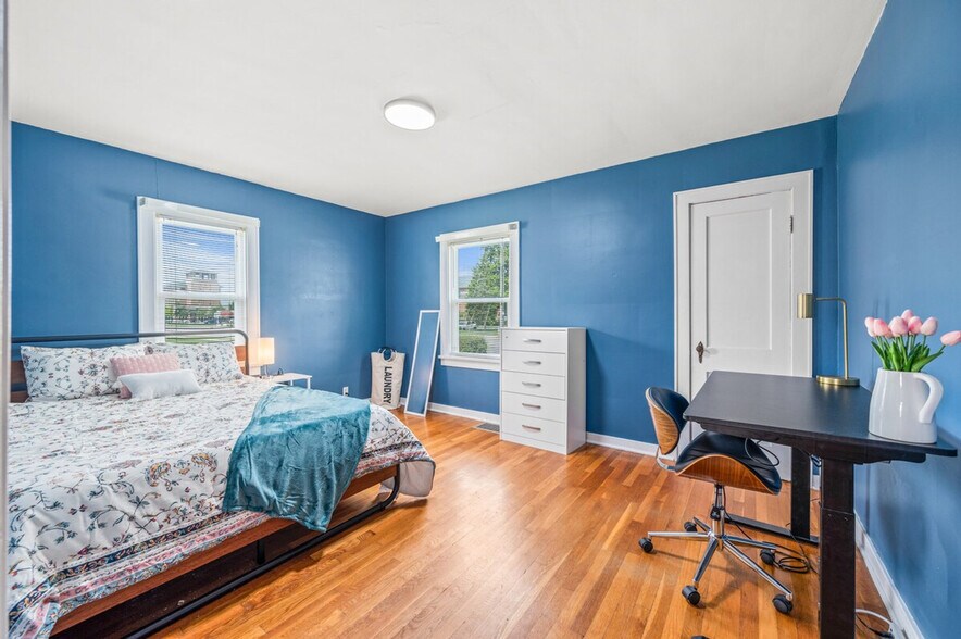 Building Photo - 2637 17th St