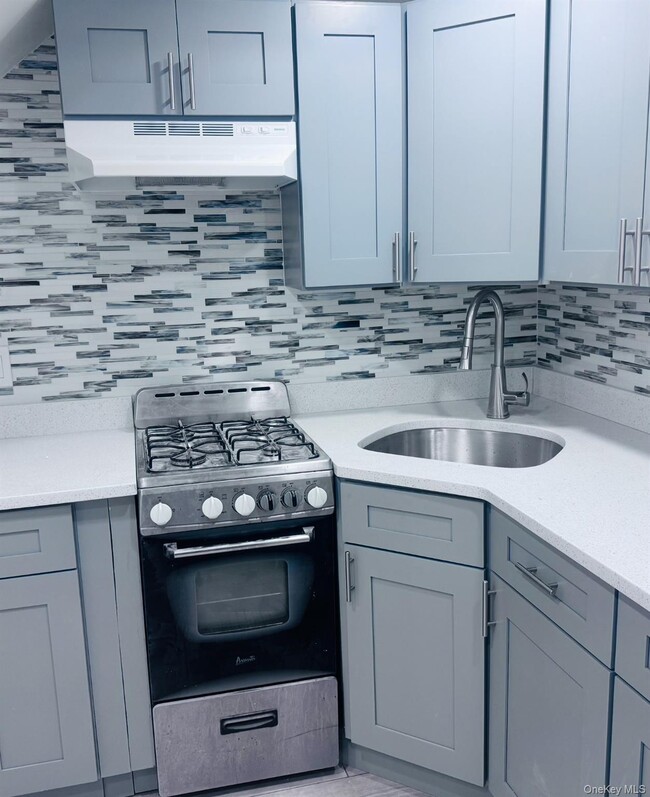 Building Photo - 35-26 33rd St