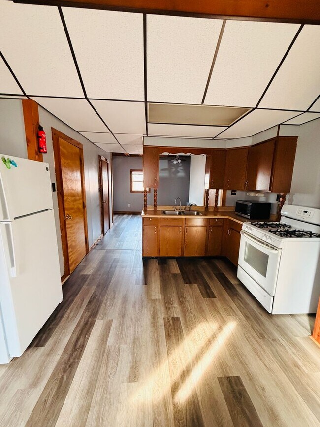 Building Photo - 21 Kosciusko Way