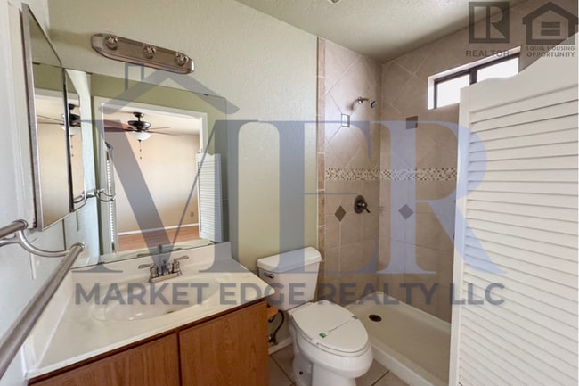 Building Photo - 2Bed/1.5Bath House in Arizona City! Ready for Immediate Move-In! -- RV GATE! NO HOA!