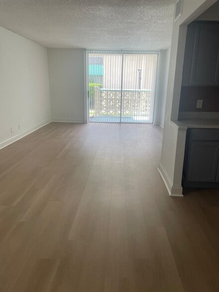 Building Photo - 2029 NW 46th Ave