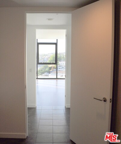 Building Photo - 1115 Sunset Blvd