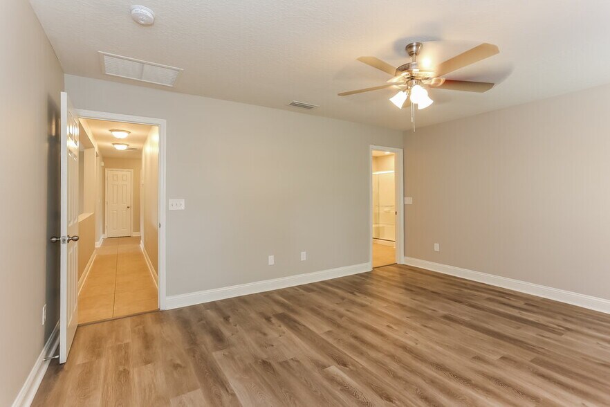 Building Photo - 1116 Coveyrise Ct