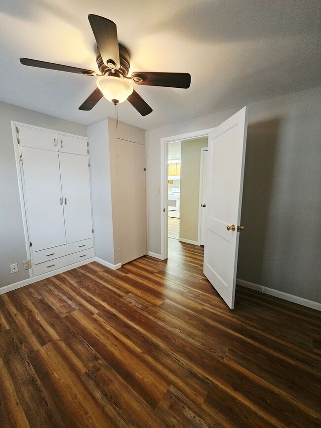 Building Photo - 3 BED | 1 BATH | SINGLE GARAGE | WEST RAPID