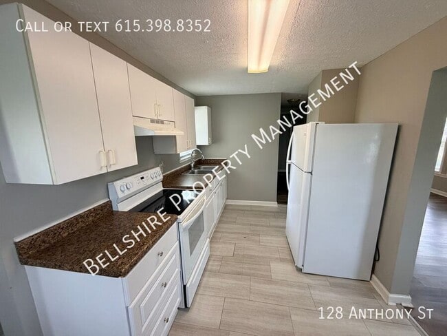 Building Photo - 128 Anthony St