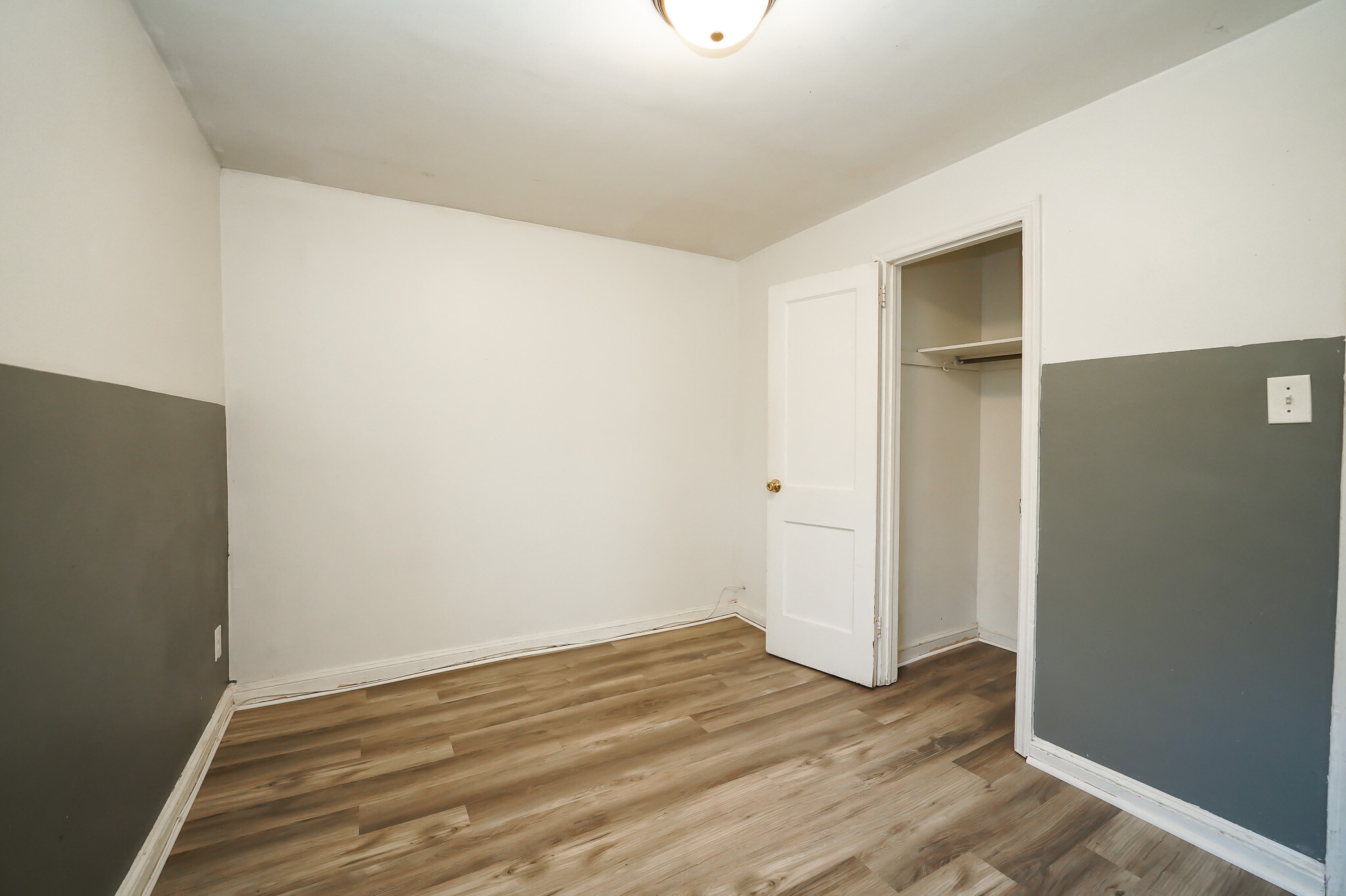 2nd bedroom - 14 S Rodney Dr