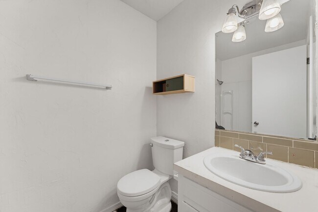 Building Photo - 2501 N Jill Cir