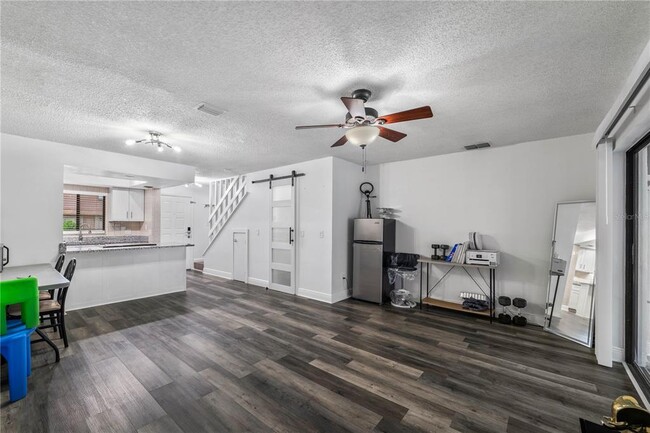 Building Photo - 4008 Pine Limb Ct