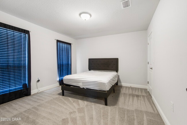 Building Photo - 11528 Poston Rd