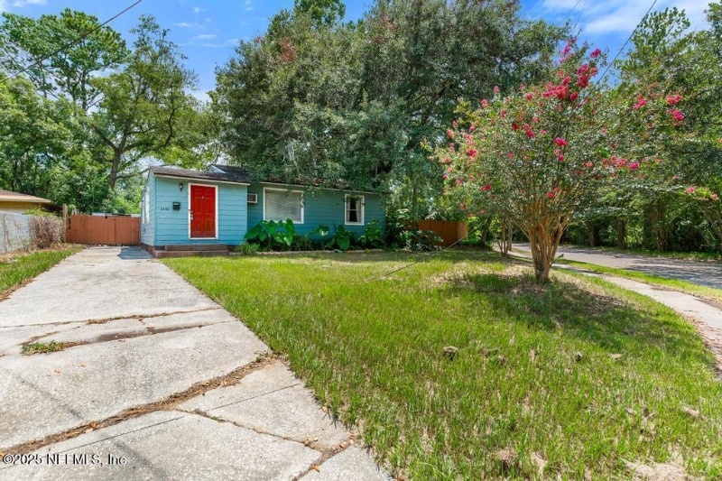 Building Photo - 2892 Gilmore St