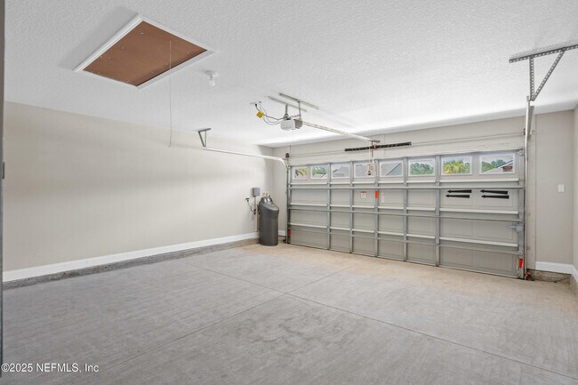 Building Photo - 79 Dovetail Cir