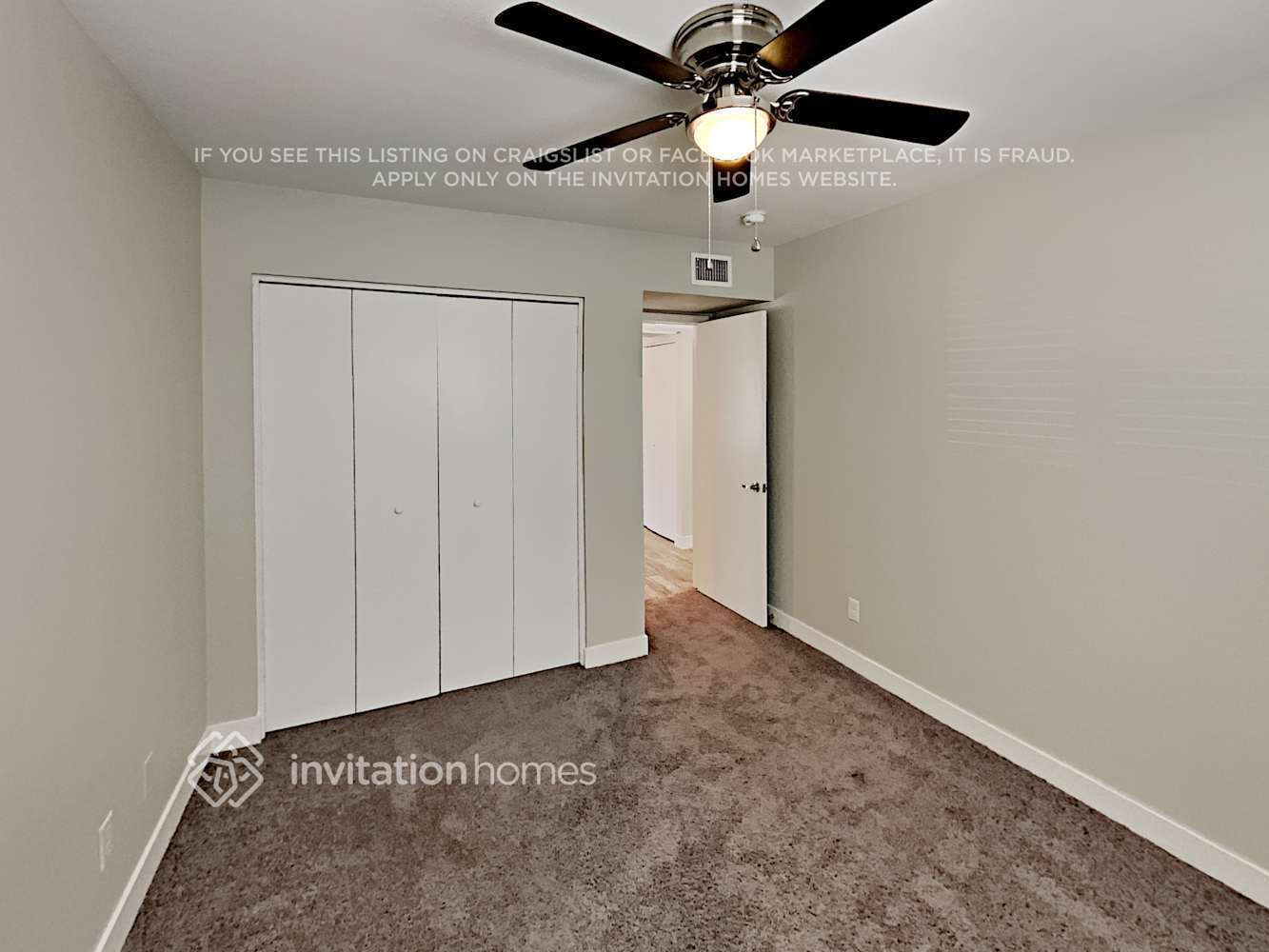 Building Photo - 2136 E Broadmor Dr