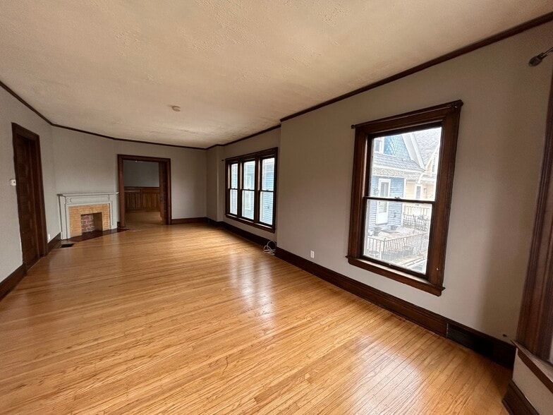 Building Photo - 50 Greenfield St