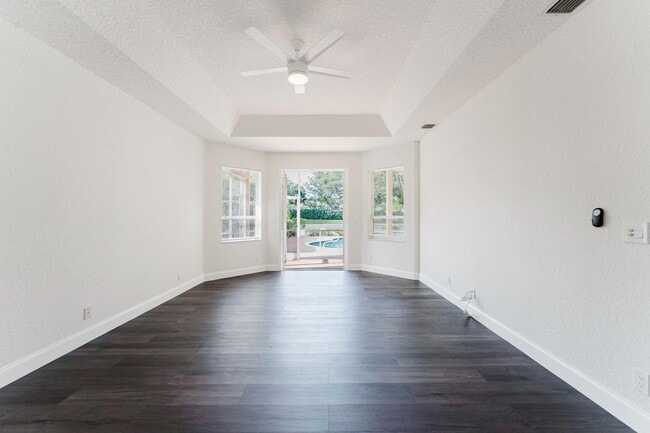 Building Photo - 12630 Torbay Dr
