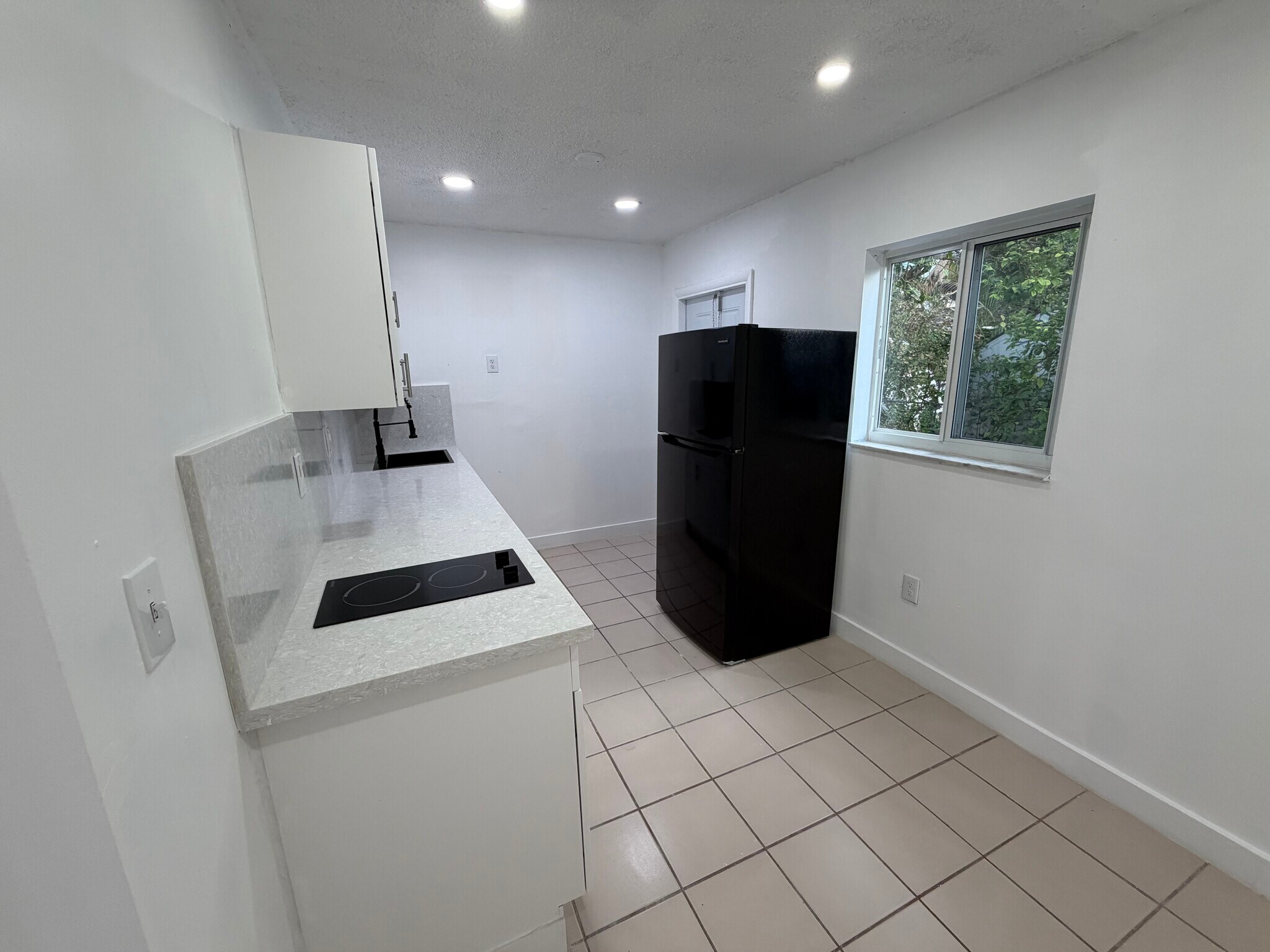 Building Photo - 11134 SW 6th St