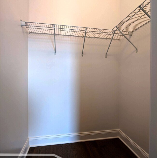 Building Photo - 3405 W Fullerton Ave