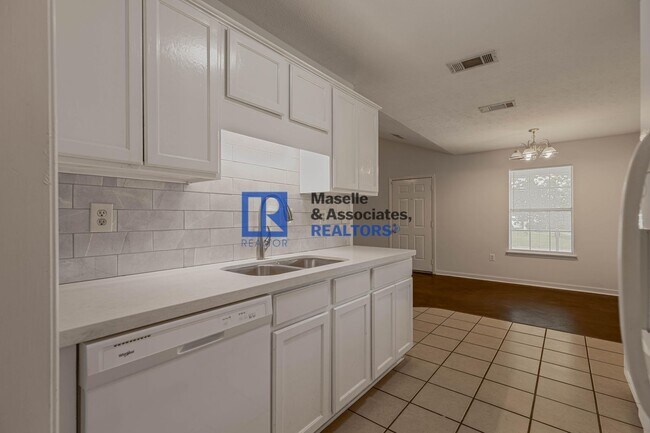 Building Photo - 1212 Barnett Bend Cir