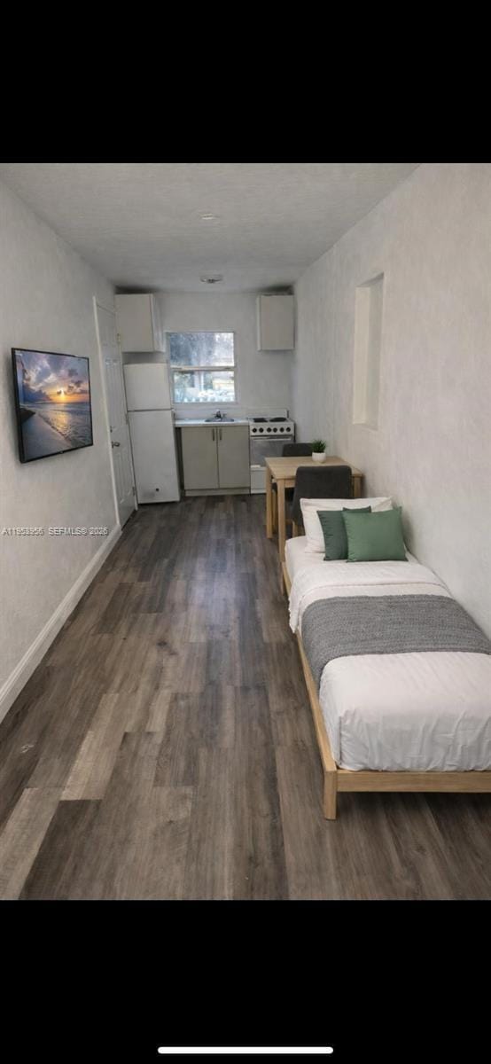 Building Photo - 1742 Ali Baba Ave