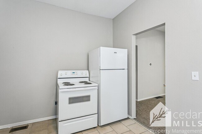 Building Photo - Single Family Home in Central Wichita