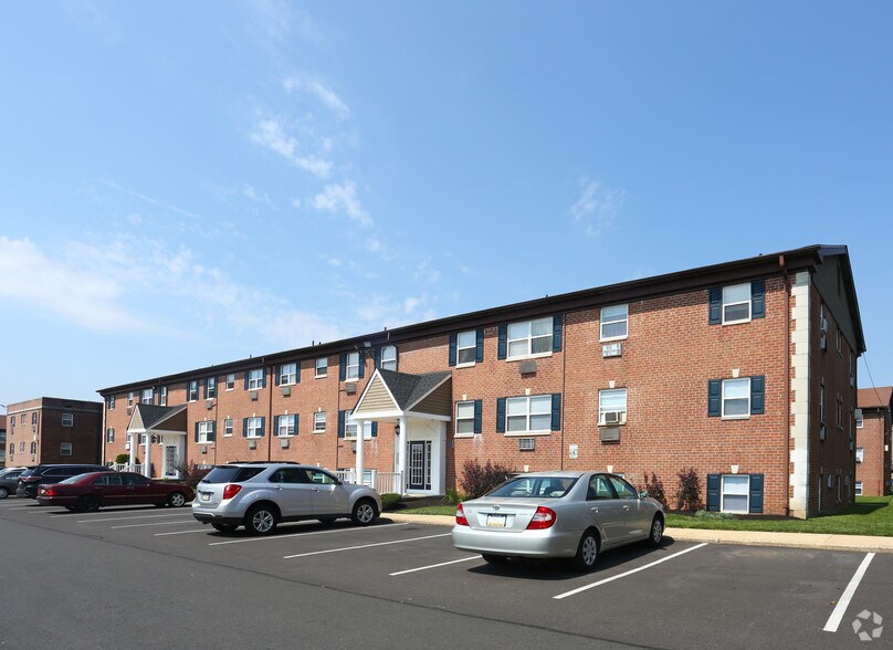 Ashley Court 1090010960 Bustleton Ave Philadelphia PA 19116