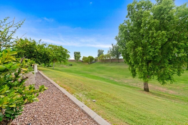 Building Photo - 78685 Rockwell Cir