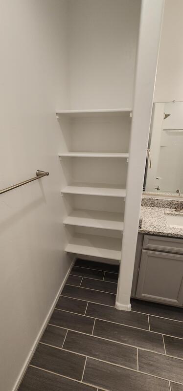 Building Photo - 7822 S Wolf Creek Dr