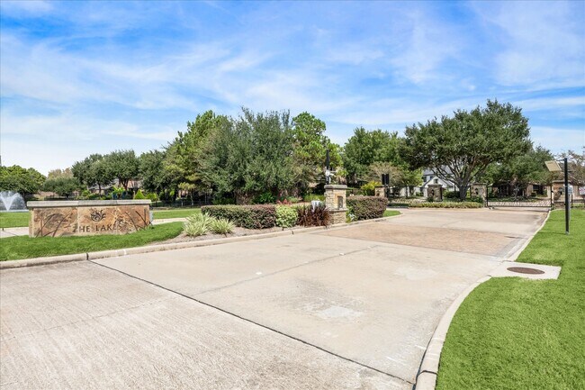 Building Photo - 23018 Catalina Harbor Ct